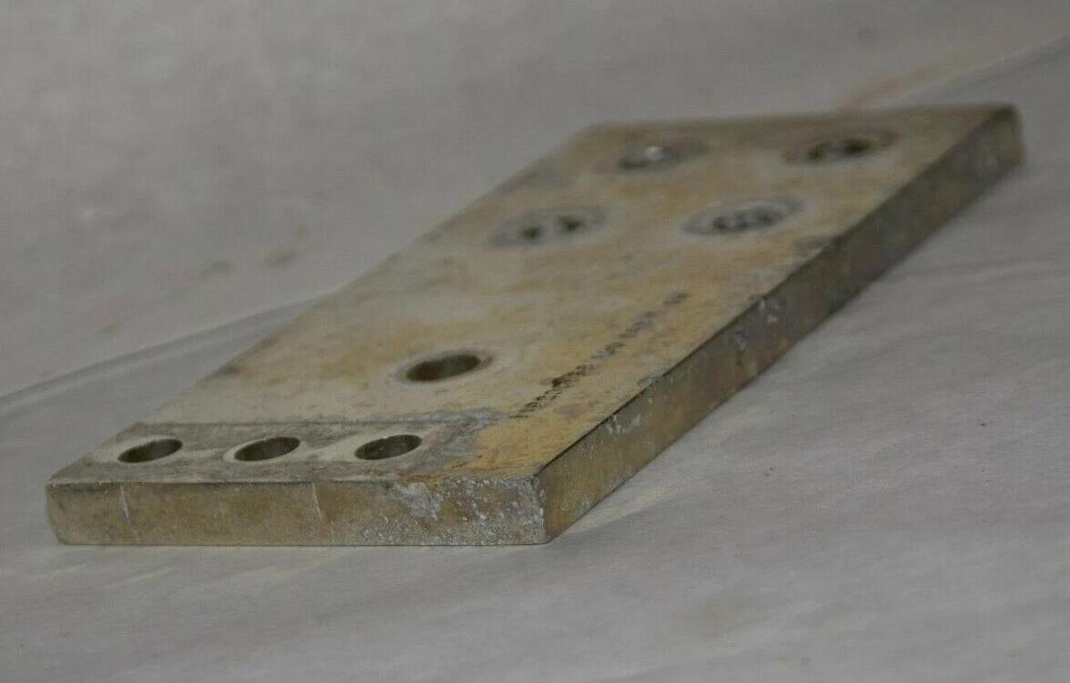 Used Copper Buss Bar For Large Breaker 119200858 A00 RFR 7 06 8.5" x 4" x 1/2"
