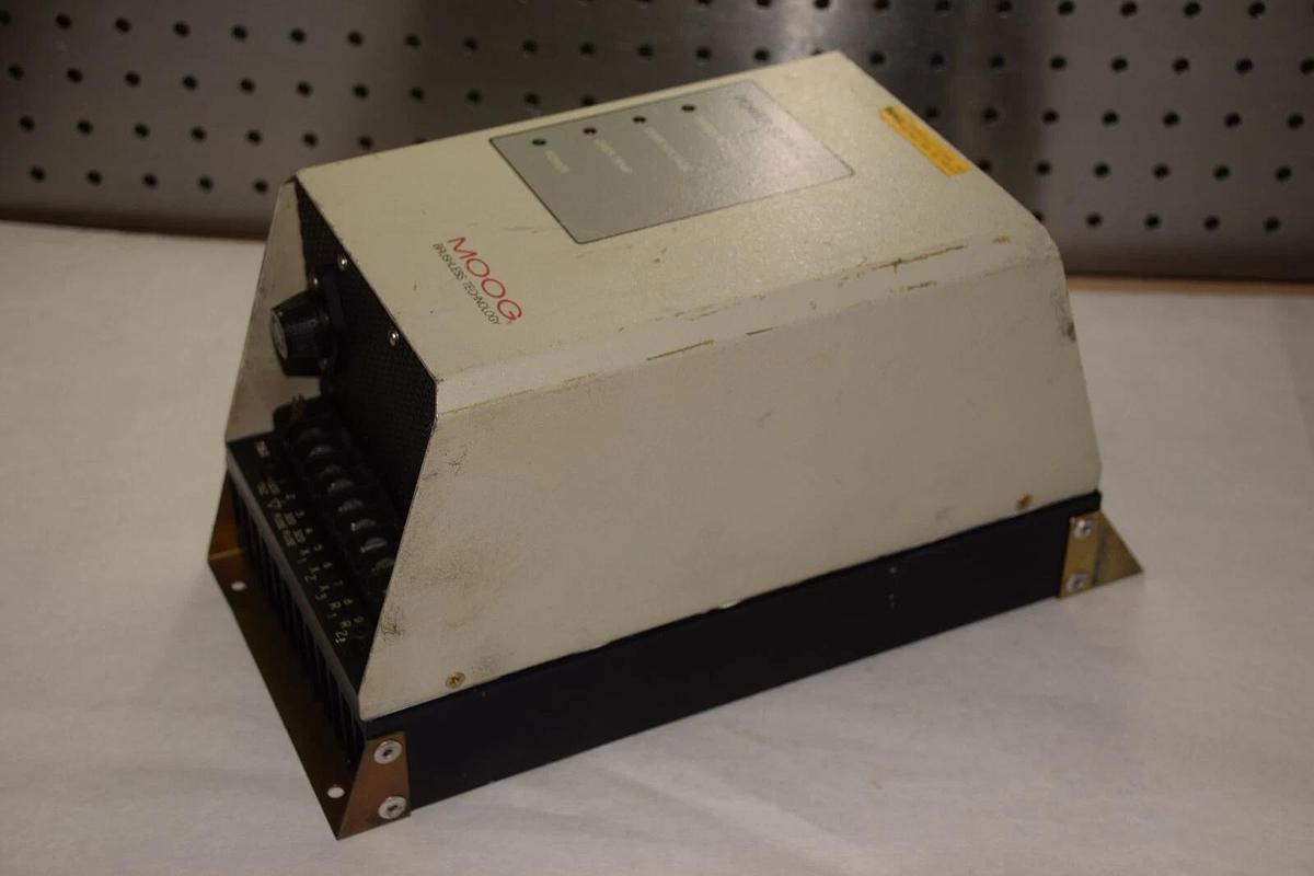 Used Moog Power Supply 150-101C  230V 15KW Drive Controller