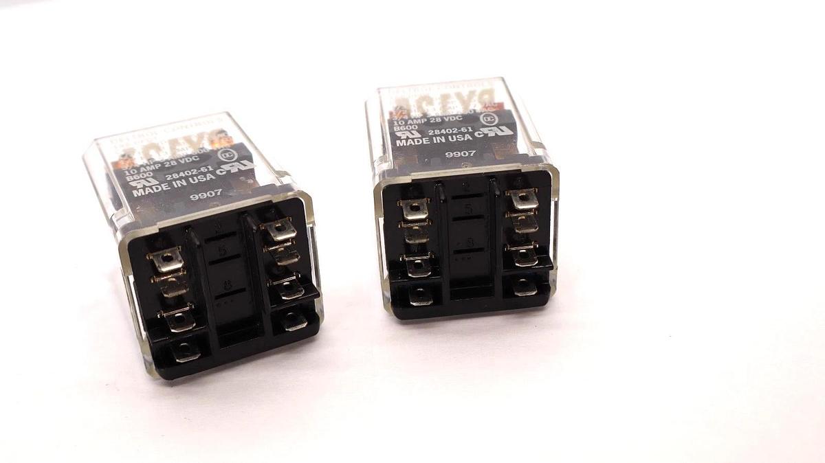 Used (Lot of 2) DELTROL CONTROLS 166DPDT , 28402-61 24Vdc Coil Relay