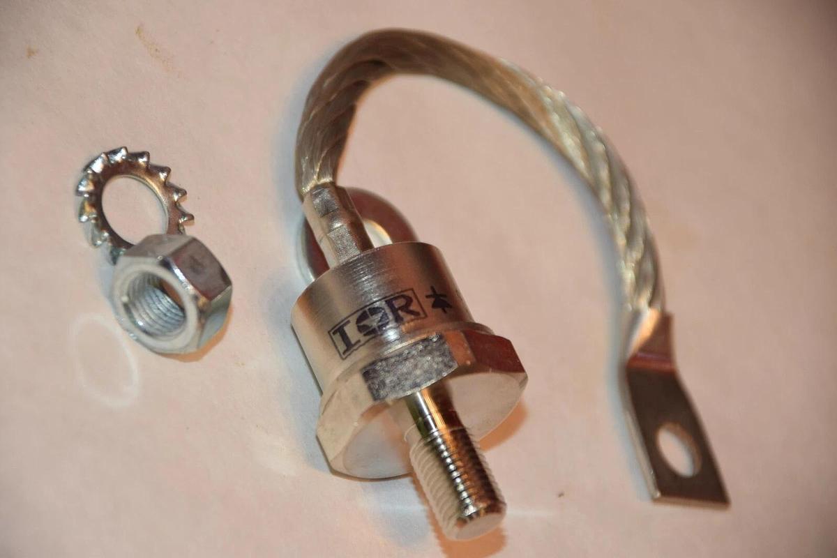 (NEW) IOR 150UR100D 0319 Thyristor