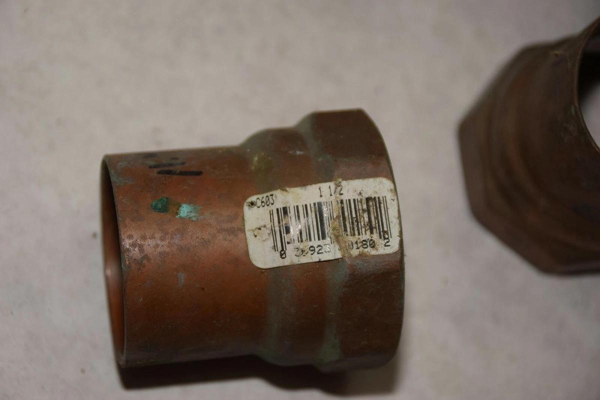 (Lot of 5)  1-1/4" Threaded Female Adapter FIP COPPER PIPE 1 - 1/4" fitting NPT