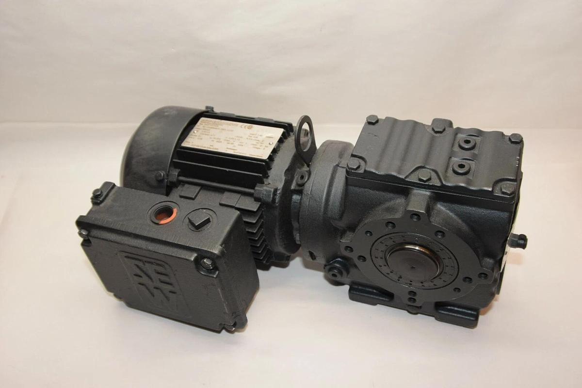 Sew Eurodrive Gearbox w/ Motor SA47/A 80.1550884901.0001.12.20 63.80:1 NEW