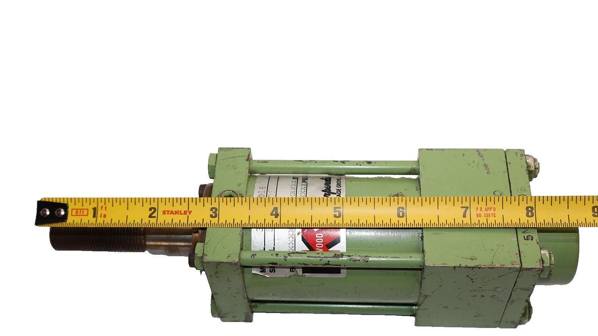 Kimwood Hydraulic Cylinder 301443016 5M-18306 3/4" Bore  (NOS)