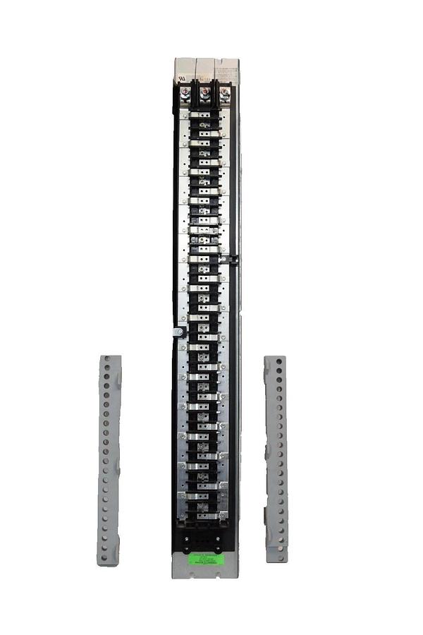 Square D NQOB84242LR 225A Main Lug Circuit Panelboard 42 Circuit
