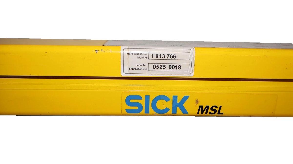 Used SICK Safety Light Curtain MSL EMITTER MSLE-05-1221 24V MSLE051221