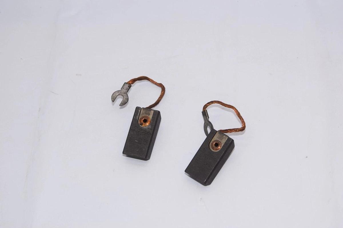 (NEW - Lot of 2) SCC / SEE E-25 E25 3/4" x 7/16" Carbon Brush