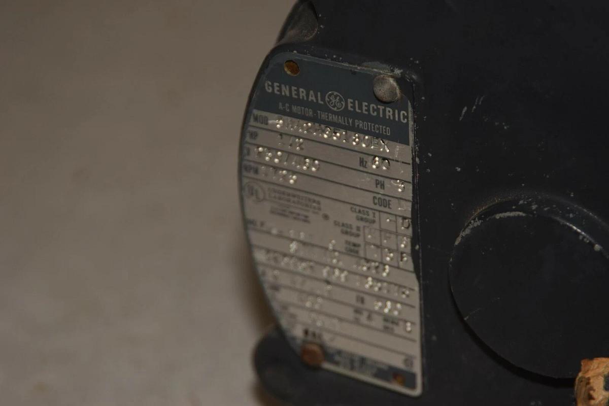 Used GE 5K42HG5180EX 1/2hp .5hp Motor 230/460V 3ph w/ Patterson Gearmotor 20:1