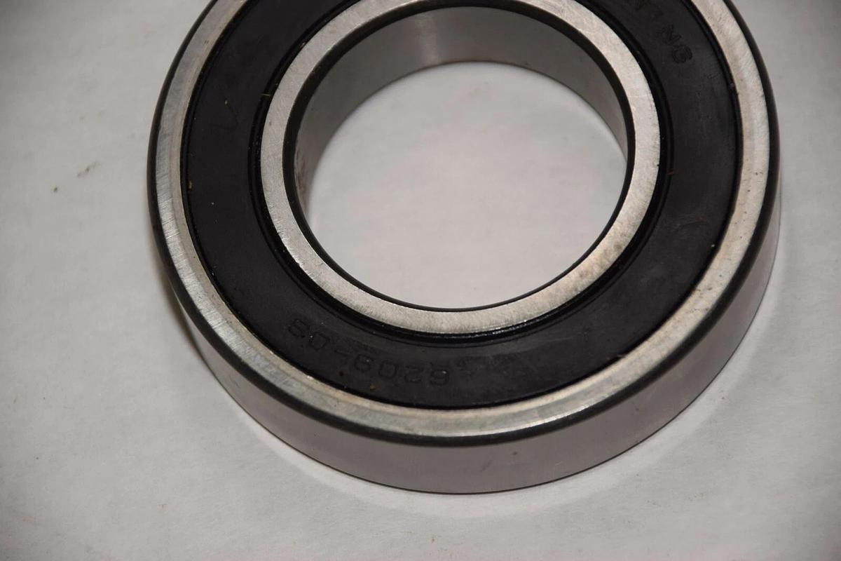 GENERAL BEARING 6209-08 620908 RUBBER SEAL BEARING NEW
