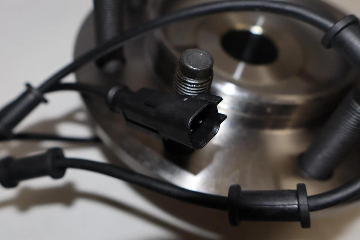 Timken HA590166 Front Wheel Hub Bearing  06-08 Dodge USA (New)