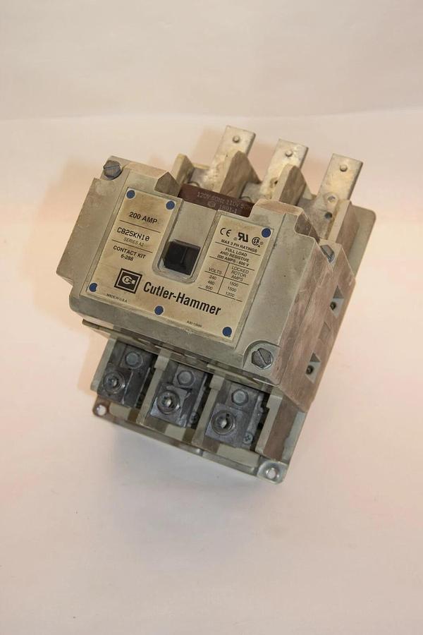 Used Cutler-Hammer 200 Amp contactor C825KN10 120V Coil 3 Poles  600V Series A2 200A