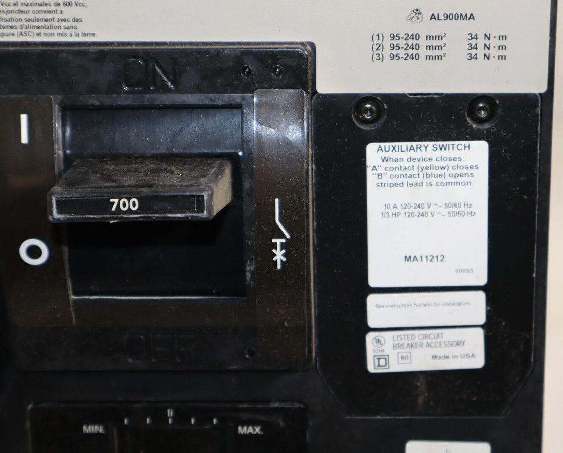 SQUARE D Circuit Breaker MHL3670035DC2351 700 Amp 700A Shunt Aux NOS cosmeticdmg