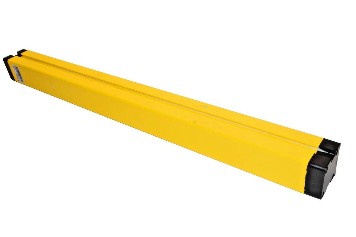 ALLEN BRADLEY 26" Guard Master Light Curtain 440L-AMIRSTDZ500 0602 0481 (NEW)