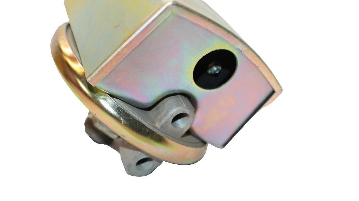 Dwyer Instruments Pressure Switch 1823 10psi 180°F (New)
