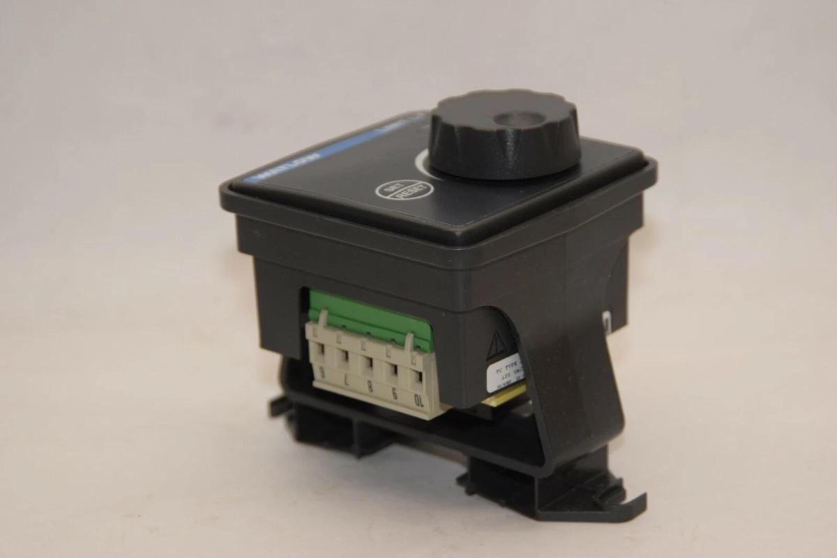 (NEW) WATLOW LVC5HW00000250A Temperature Controller