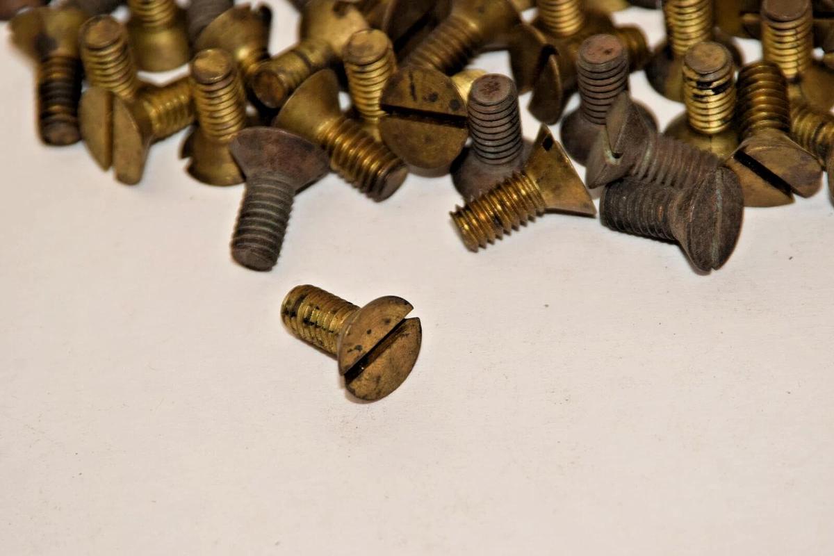 5/16"-18 x 3/4" Brass Slotted Pan Head Screw (NEW - Lot of 80)