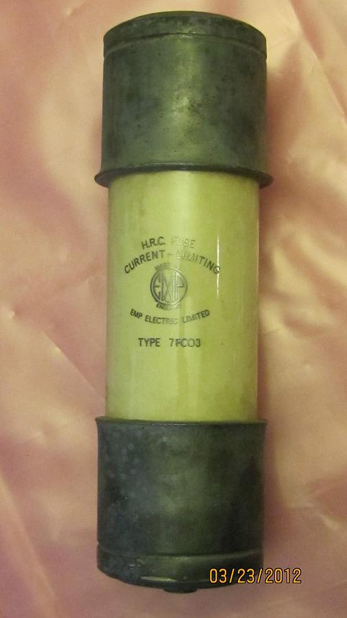 Used EMP FUSE 7FC03 7FCO3 2.4KV 2.4 KV 200R 200 R 200 A 200 AMP 200A