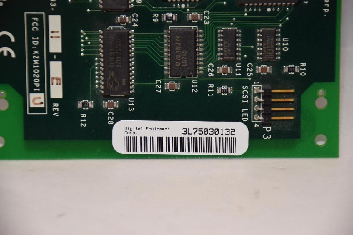 Used QLOGIC / DIGITAL EQUIPMENT CORP. PC201043-11 , KZPBR-CX Controller Board Card
