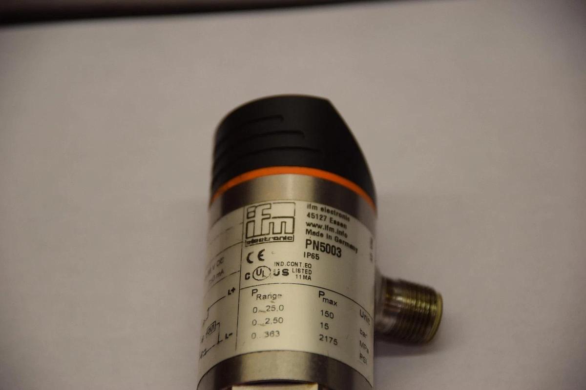 Used IFM Efector Pressure Sensor Unit,  PN5003