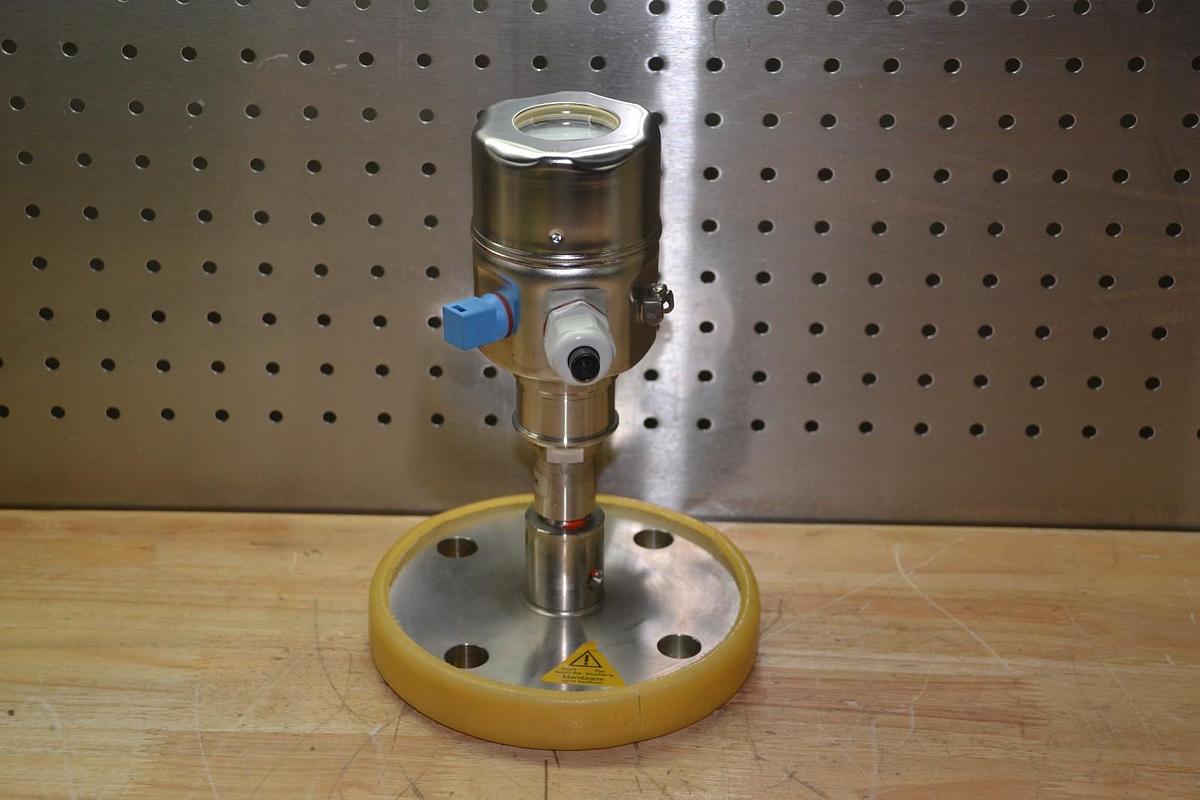 Used ENDRESS & HAUSER PMP48-GE13P2R1EKA1 0-1000kPA PRESSURE TRANSMITTER CERABARM