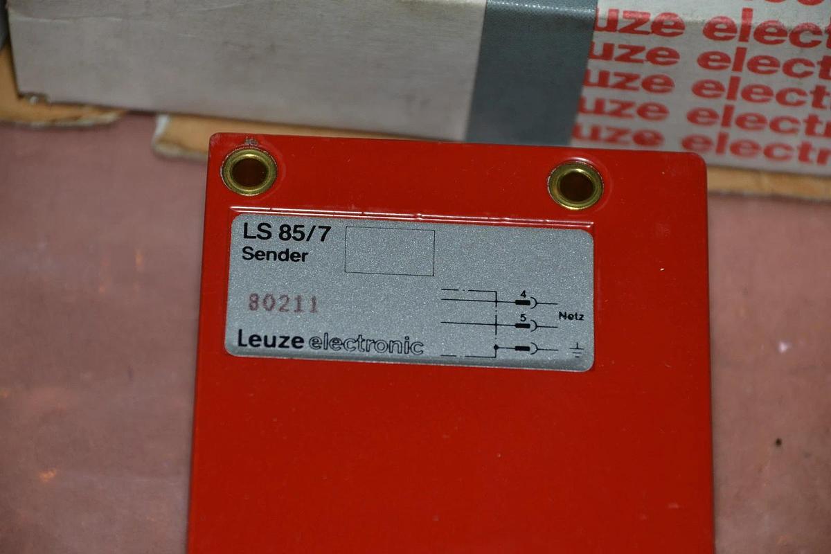 LEUZE ELECTRONIC SENSOR LS 85/7 LS85/7 LS 85 7 NEW