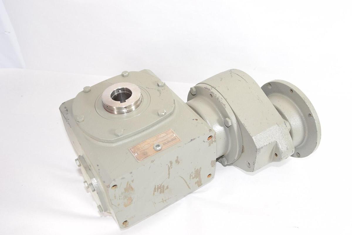 (NEW) STERLING 2300HWFHQ755615 1750rpm 1.52HP 75:1 Ratio Gearbox