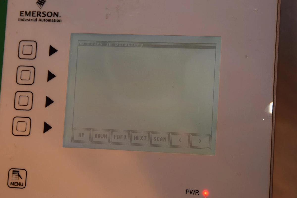 Used EMERSON  / RED LION G306MS00 6" Operator Interface USA *Read: Lines on Screen*