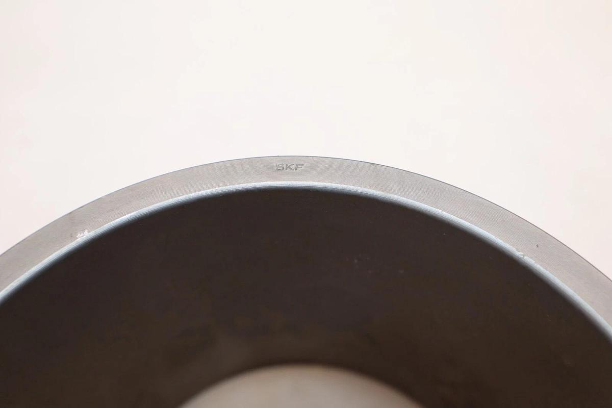 (NEW) SKF H322 , KM-22 Sleeve Adapter