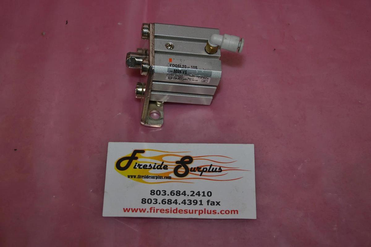 Used SMC CYLINDER CDQSL20-10S-M9NVS CDQSL2010SM9NVS CDQSL20 10S M9NVS