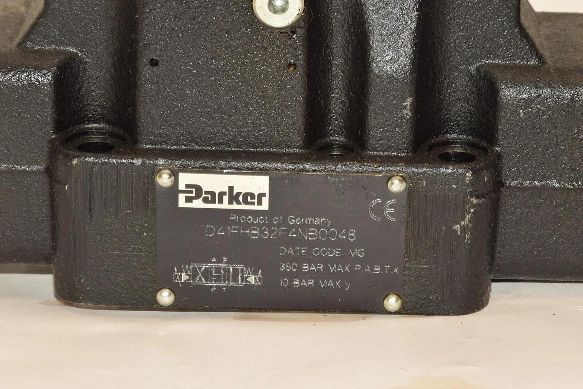 Refurbished PARKER D41FHB32F4NB0048 D1FVE02BCVF0A37 Servo Valve