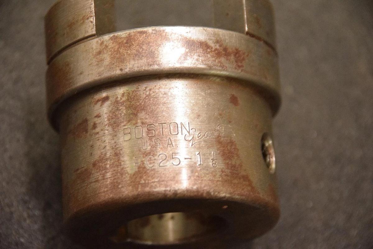 Boston Gear Jaw Coupling Hub Model FC25-1 1/8  1-1/8"
