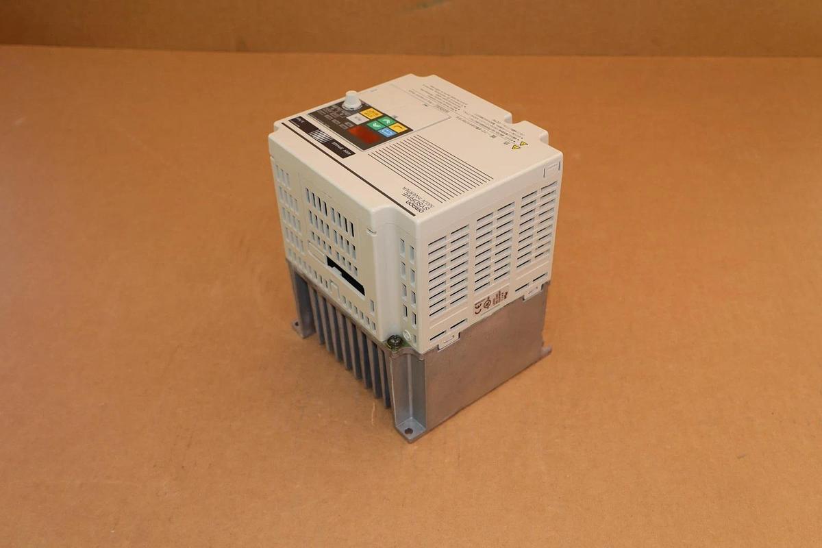 OMRON SYSDRIVE 3G3JV Inverter 3G3JV-A4037-A 3G3JVA4037A 6.5kva 3ph 460v (NEW)