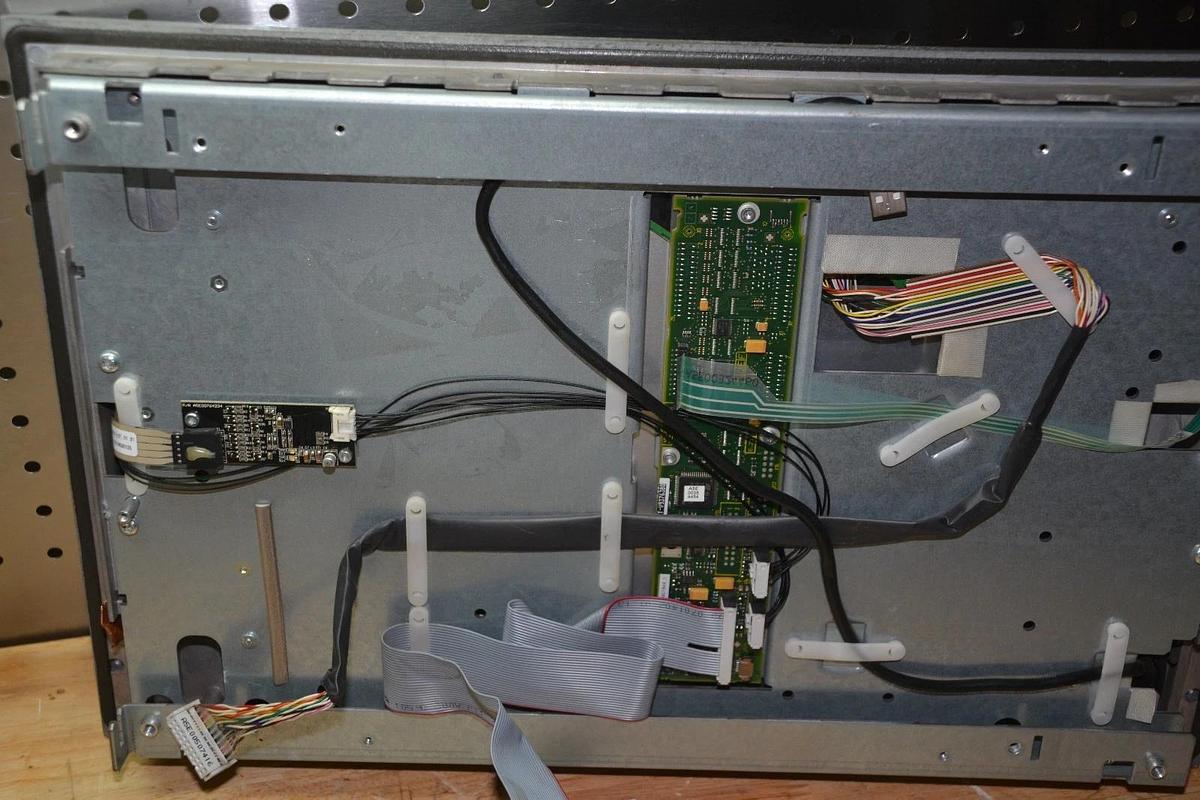 Used SIEMENS SIMATIC TOUCH PANEL 15T 15" Front V412.00.007.593 A5E00324360 06