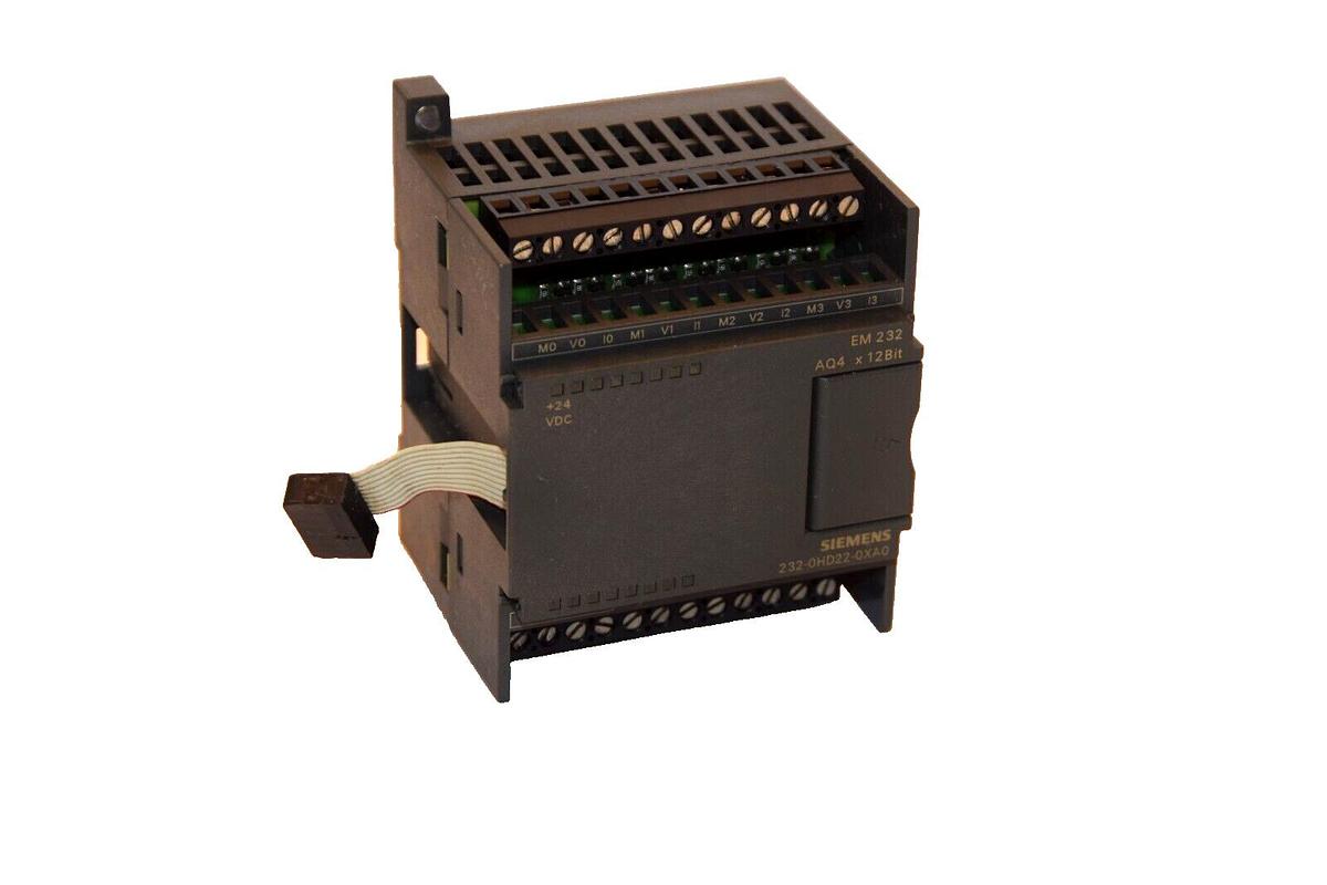 Used SIEMENS 232-0HD22-0XA0 , 6ES7 232-0HD22-0XA0 Analog Output Module