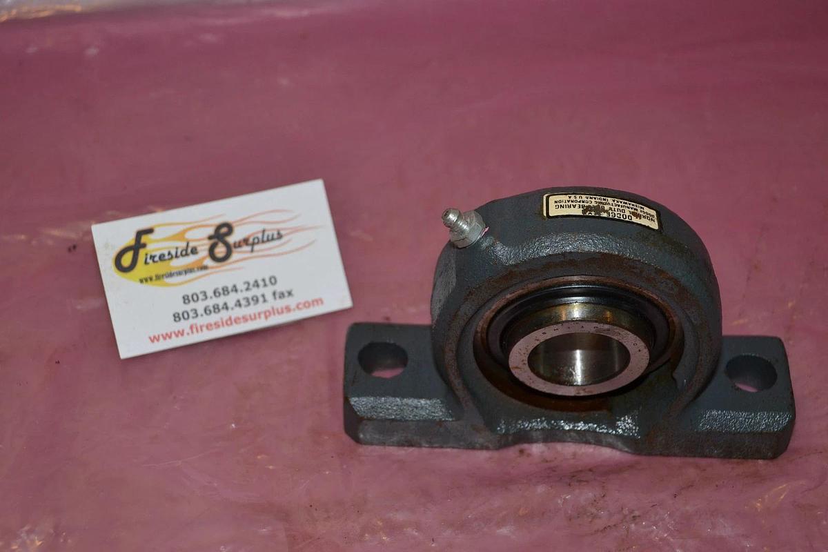 DODGE PILLOW BLOCK BEARING AA 3138    AA3138  SM 1104 K C4 1-1/4"  NEW