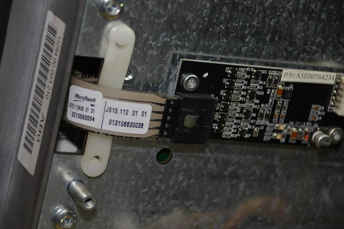 Used SIEMENS SIMATIC TOUCH PANEL 15T 15" Front U284.00.003.210  J515.112N06