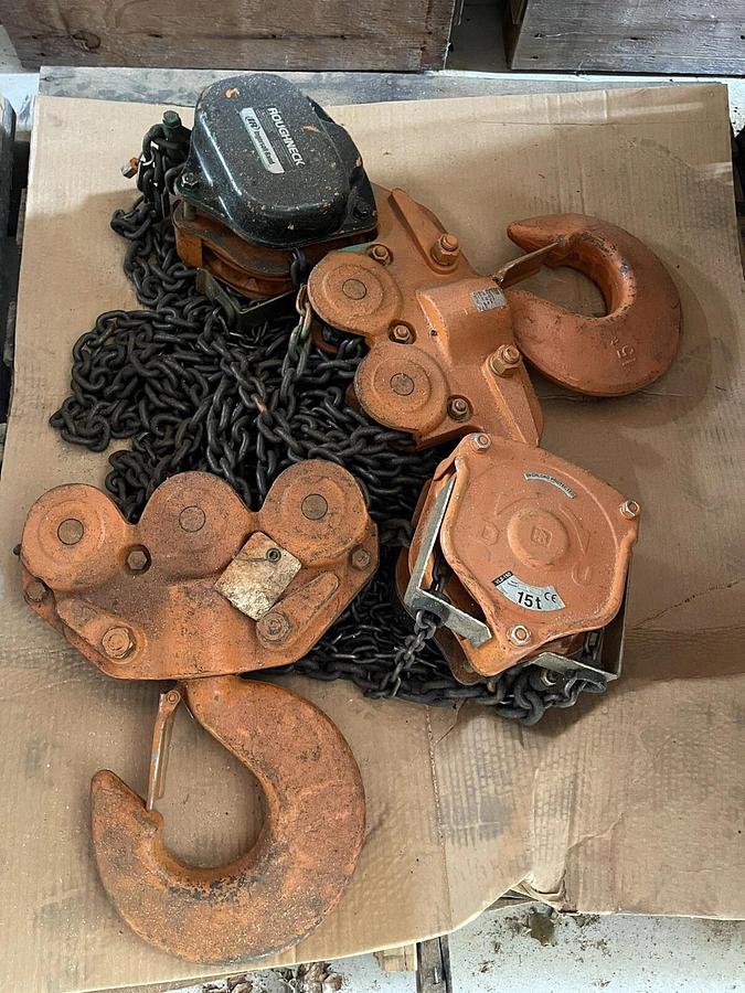 Used Ingersoll Rand Roughneck 15 Ton Chain Hoist Model VL2-150 10ft lift  30k lb