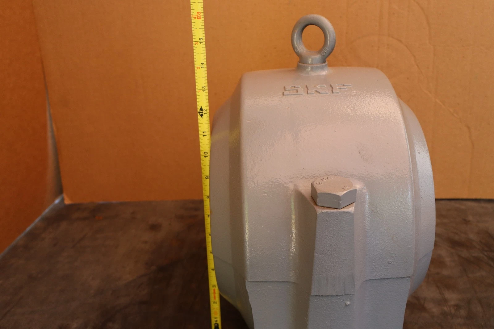 SKF Pillow Block HOUSING 2-Bolt SNA532 SNA-532 06286 0314-3710 Cast Iron (NOS)
