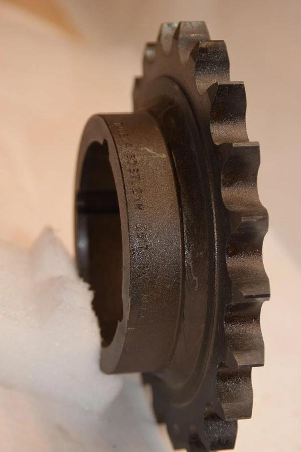 (NEW) MARTIN 80BTL21H 2517 PX 100604 21 Teeth Sprocket