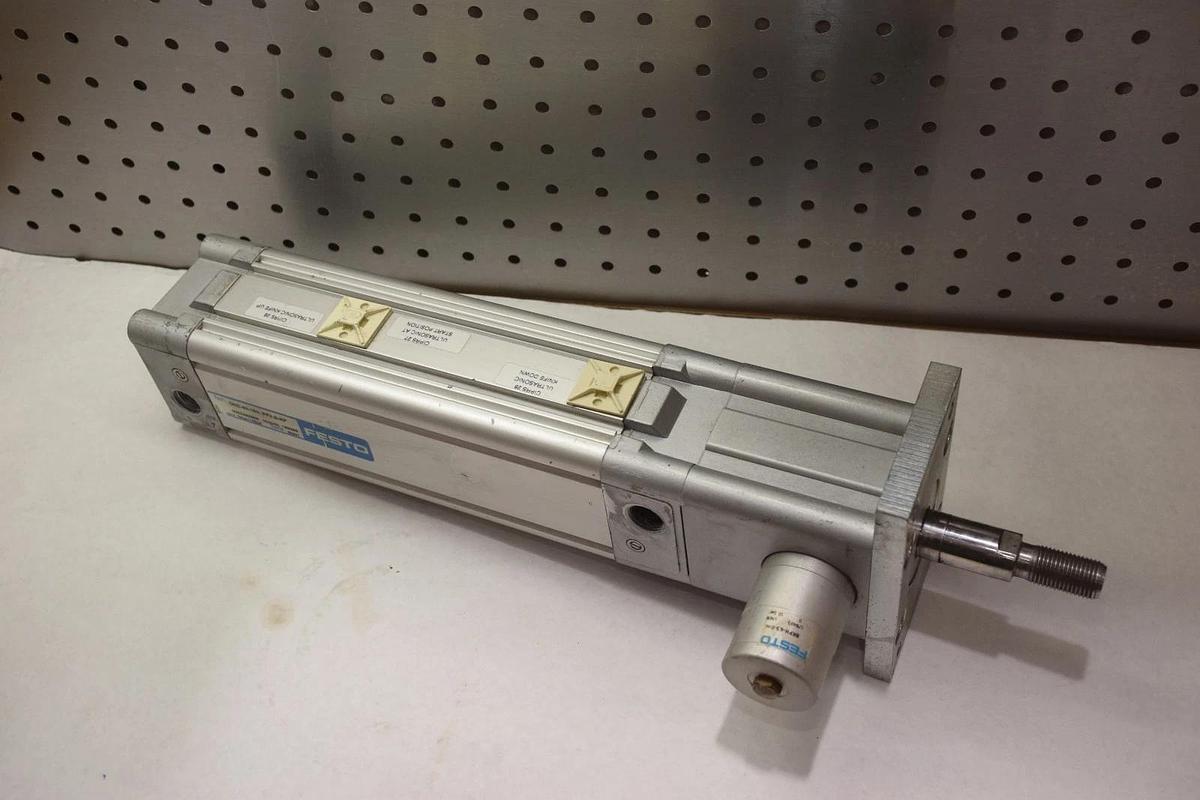 Used Festo Cylinder DNC-63-160-PPV-A-KP DNC-63-160 PPV-A-KP DNC63160PPVAKP