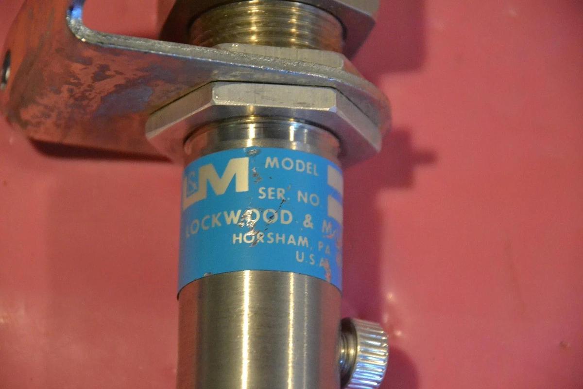 L&M Lockwood & McLorie Stainless Steel 10 Micron Filter Model 540 NEW