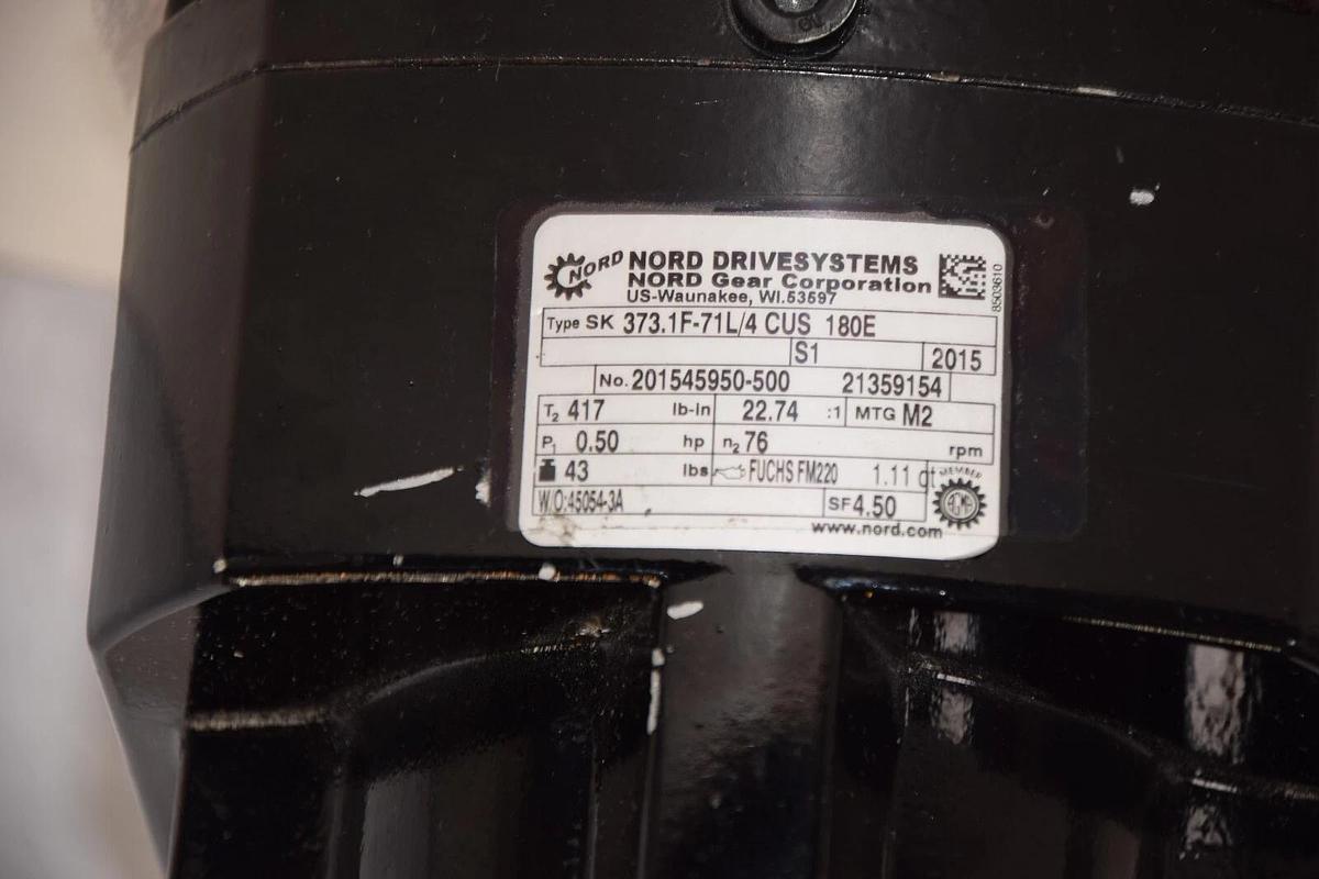 NEW- NORD DRIVESYSTEMS 373.1F-71L/4 CUS 180E 0.5Hp 1" Shaft Inline Speed Reducer