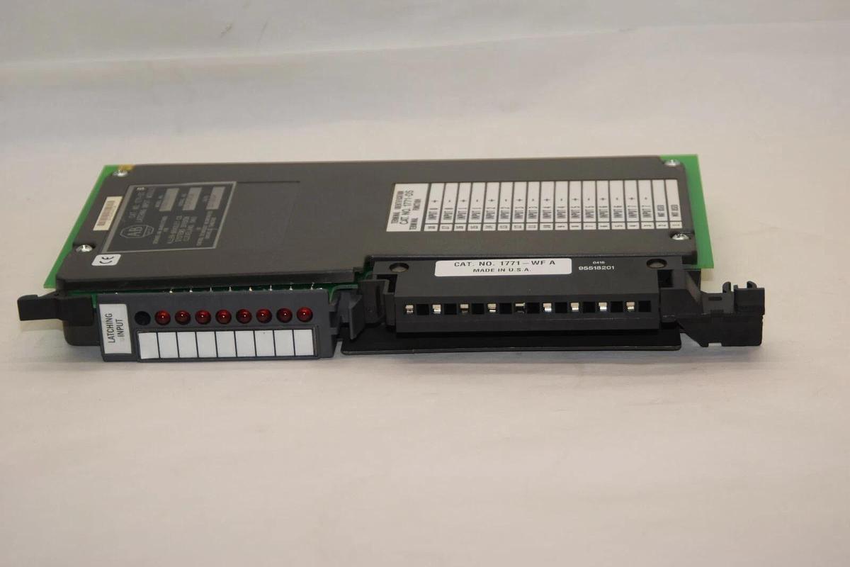 Used ALLEN BRADLEY 1771-DS 1771DS 95647901 Latching Input Module