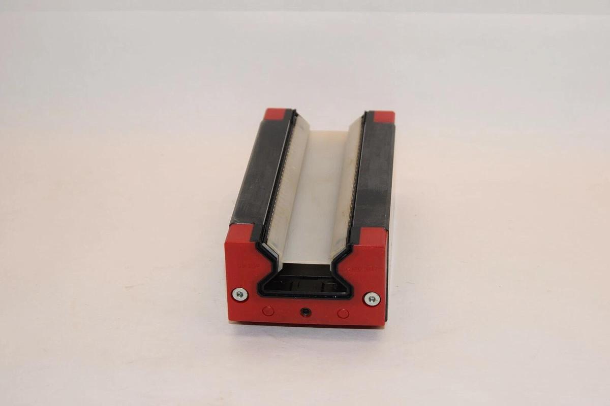 Used SCHNEEBERGER MRD/5 G1-V3 MRD-5 G1-V3 MRD5G1V3 Linear Motion Guide