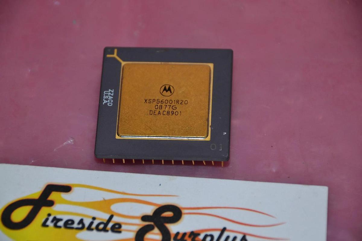 Used MOTOROLA GOLD CIRCUIT BOARD CARD CHIP XSP56001R20 OB77G (gold recovery)
