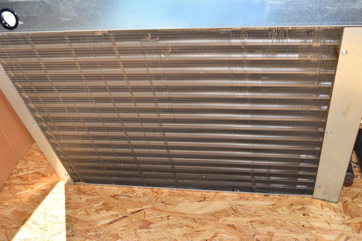 Used Liebert Corporation  Condenser Coil 5000-4 50004 N15L03396