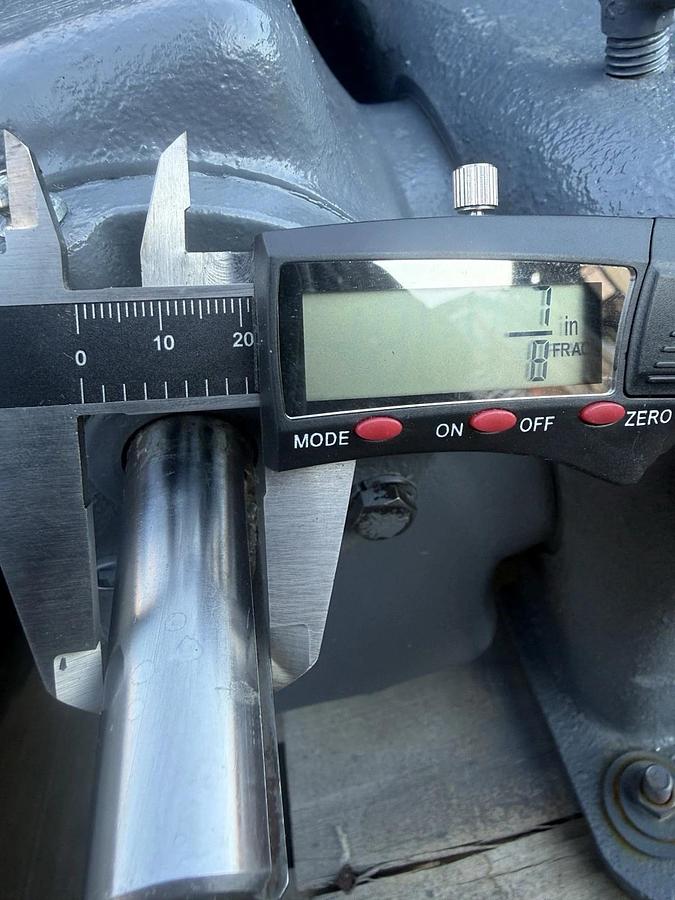 Winsmith Gear Box  11CVD, A 117 82X0S8 Ratio 2209:1 right angle Gearbox TQ 18248