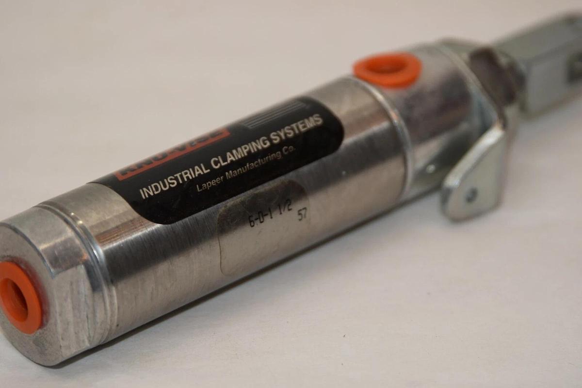 (NEW) KNU-VISE 6-D-1 1/2 6-D1-1/2 Pneumatic Cylinder