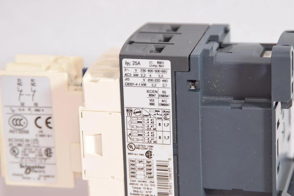 Used TELEMECANIQUE LRD 08 Relay With LC1 D09 Contactor & LADN02 Auxilary Contact