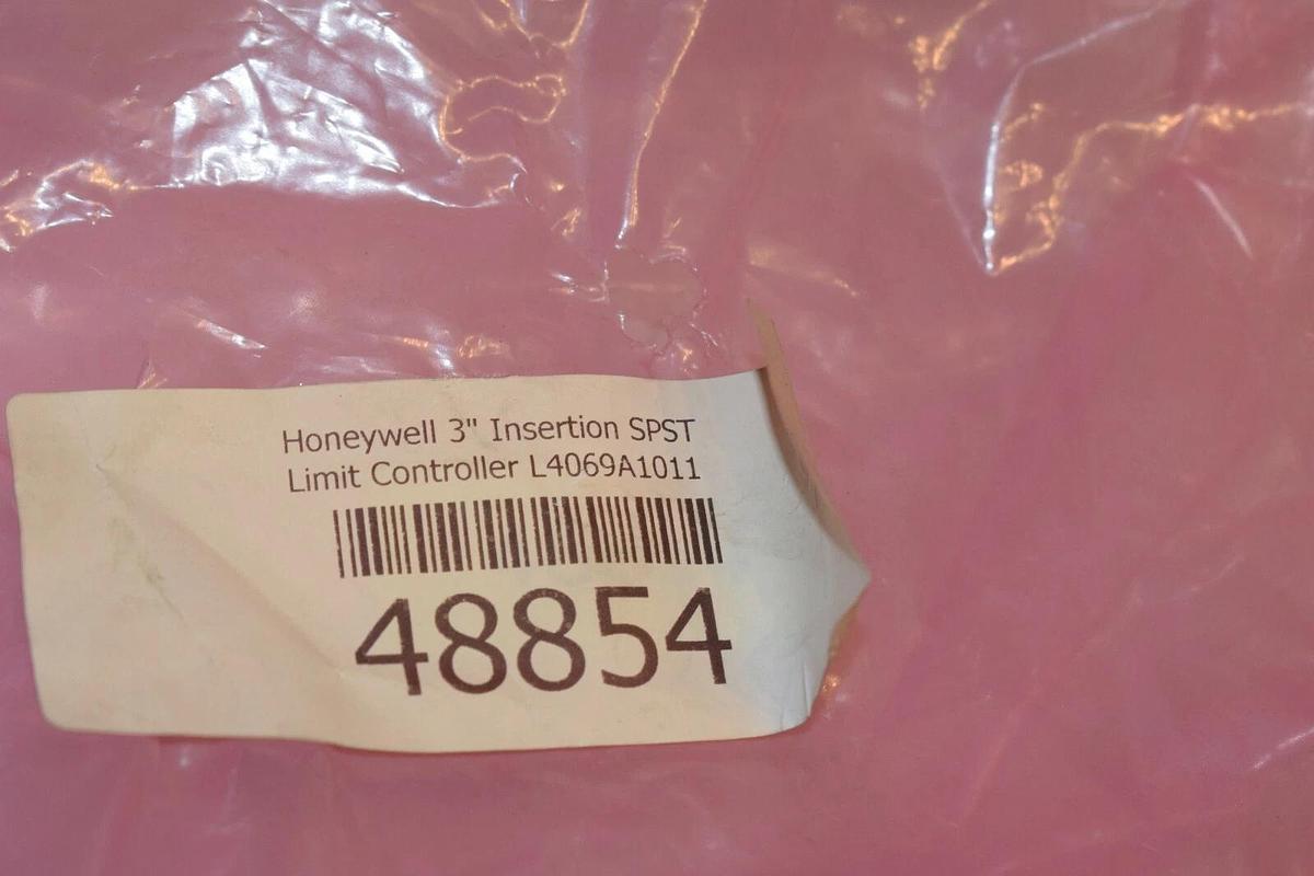 NEW HONEYWELL L4069A1011 3" INSERTION LIMIT CONTROLLER