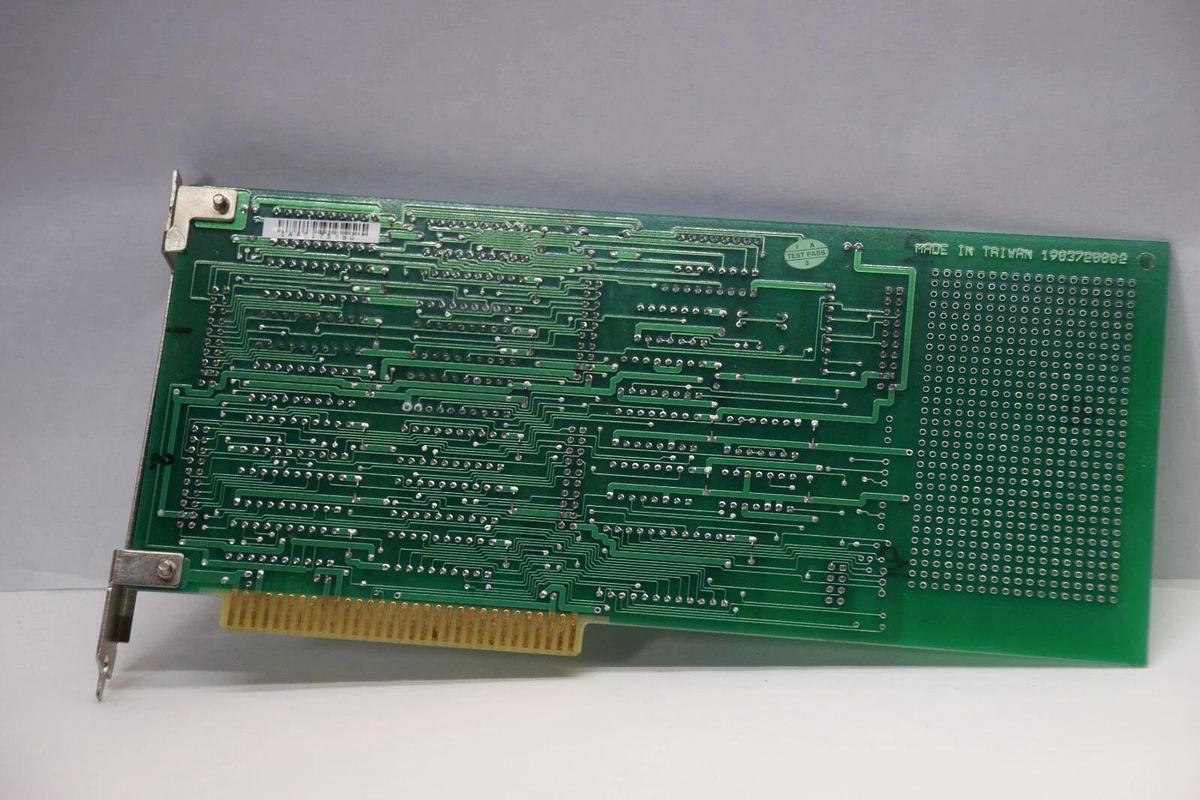 Used ADVANTECH PCL-720 Rev C 402-2 Digital I/O & Counter Circuit Board Card